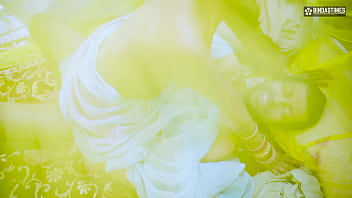 Devar Couldn’t Resist His Hot Desi Bhabhi’s Seductive Navel And Curvy Body, Taking Her Hard In Passionate Lust