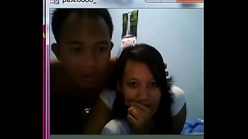 Sultry Indonesian Camfrog Stroll