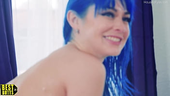Jewelz Blu’s Bouncy Bubble Booty Gets Pounded For A Massive Backshot Load