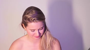 Hands-on Titty Rubdown