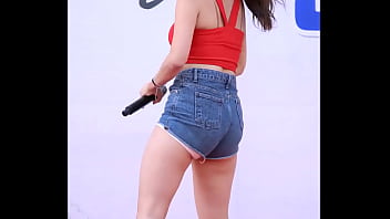Hot Korean Babe Ready For Action
