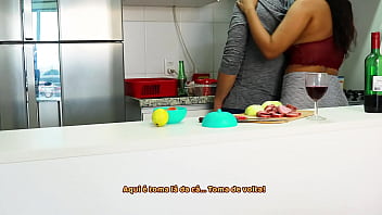 Sister-in-law Julia Carioca, The Naughty Mrs. Claus, Drenched Her Pussy And Dripped Saliva All Over The Christmas Turkey
