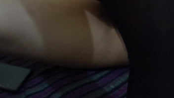 Desi Bhabhi Dipali’s Wet Fingering Video Goes Viral In Hindi