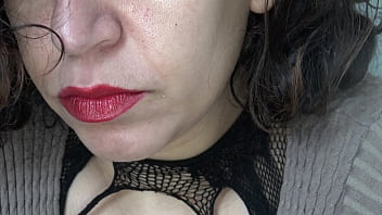 Horny Arab Wife Begging For A Real Man’s Cock