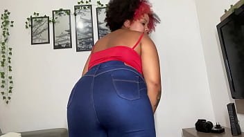 Plump And Playful: Blue Jean Booty Blasts