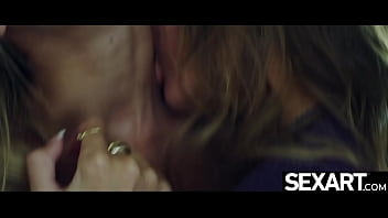 Ravishing Blonde Babes Devour Each Other’s Dripping Wet Pussies Until They Scream With Ecstasy