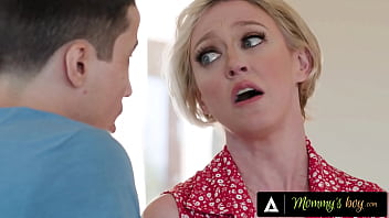 Mommy’s Boy: Dee Williams’ Pawg Milf Body Sexually Satisfies Her Horny Stepson – Parts 1 & 2