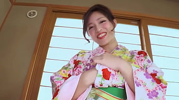 Voluptuous Kimono Beauty: A Wild Ride On Her Plump, Floating Hips