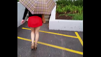 Sizzling Asian Babe Flaunts Her Tiny Skirt