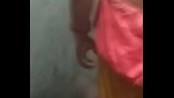 Bhabhi’s Bold Yellow Bikini