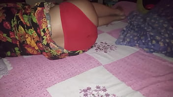 Desi Housewife Flaunts Milky Thighs In Red Panties