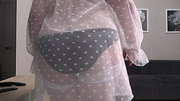 Juicy Pawg Milf Struts Her Curves In Lingerie