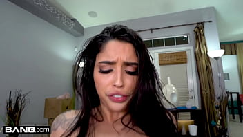 Vanessa Sky’s Backdoor Bang: A Surprise Anal Drilling