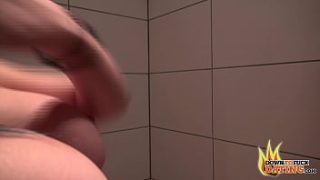 Public Passion Unleashed: Aviva’s Voluptuous Figure Takes Center Stage As She Pleasures Her Date’s Manhood In A Risqué Outdoor Encounter