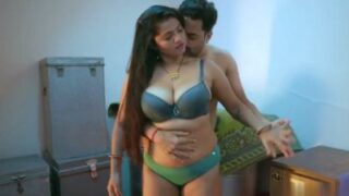 Desi Web Series Panas: Adik Ipar Ngentot Bhabhi Di Gudang