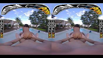 Skyla Sun’s Sizzling Poolside Pov Fuck – A Virtual Reality Porn Experience
