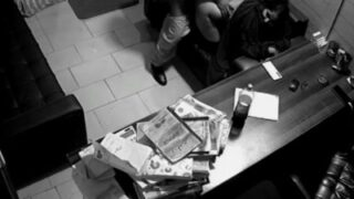 Gadis Dhaka Yang Menggila Di Kantor, Menunggangi Batang Keras Di Atas Meja Kerja