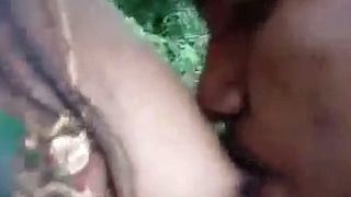 Video Mesum Payudara Dihisap Di Tempat Terbuka Odisha