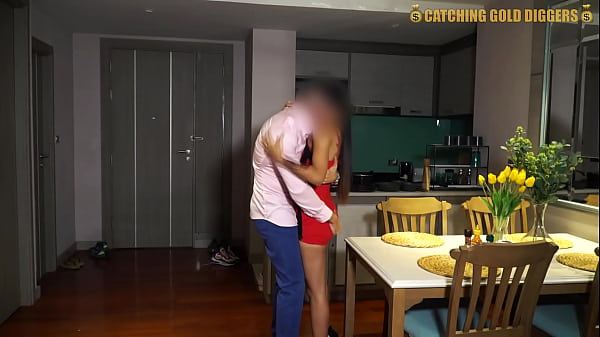 Sizzling Thai Teen Delivers Hollywood-worthy Sex Spectacle