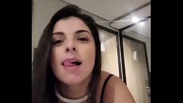 Married Teacher’s Spicy Affair Video Leaked After Losing Her Phone.