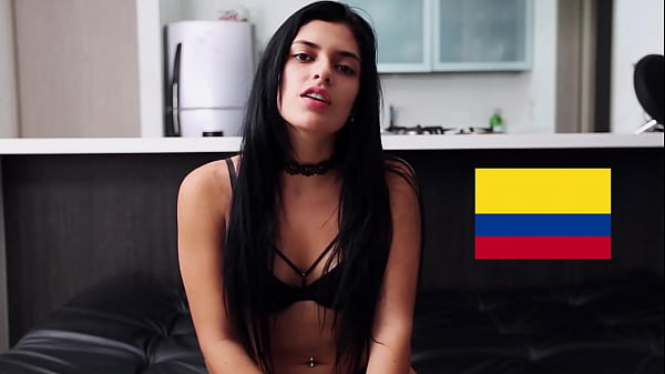 Colombian Teen Sara Garcia Gushes Her Juices After A Second Sensual Attempt