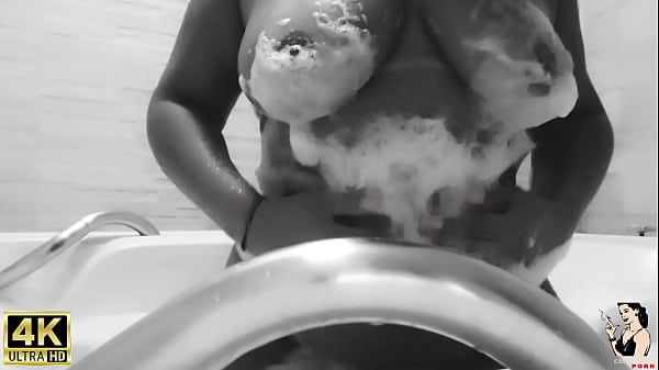 Bubble Bath Bliss: Milf Teacher Fingers Her Soaking Wet Pussy