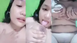 Dedek Rara Sange, Omek Jilat Uting Live