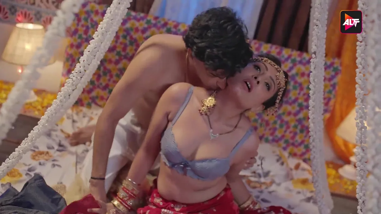 Kiski Chudai Hogi Aaj? Rangeen Kahaniyan Episode 2 – Altt App Ka Xxx Web Series