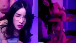 Menggoda Remaja Berkacamata Yang Cantik Dan Menggairahkan