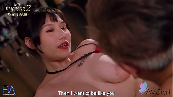Xu Xiaoxin’s Curves Crave Carnal Connection