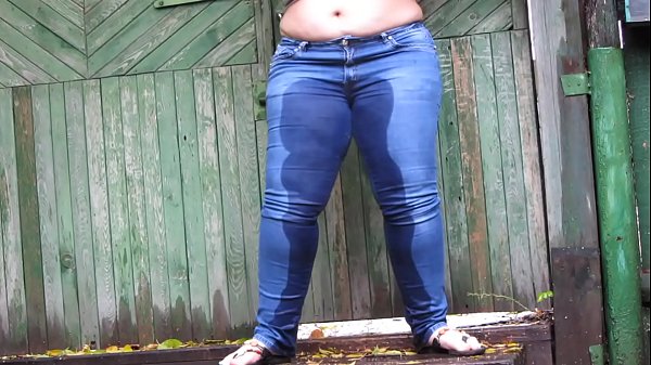 Plump And Hairy Exhibitionist: Public Outdoor Fart Fetish Compilation