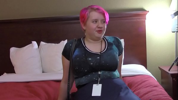 Curvy Wisconsin Coed Lizzie (19) Teases Her Plush Pussy With A Pocket-sized Toy
