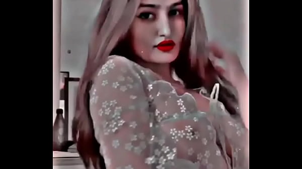 Desi Bombshell’s Steamy And Seductive Video