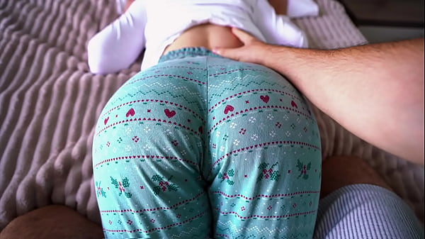 Step Sister Begs For A Massage And Ends Up Gagging On My Load
