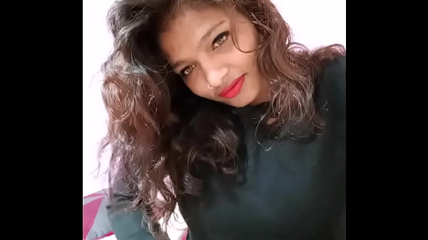 Sarika’s Desi Home Porn: Teasing Her Fans With Raw Indian Lust