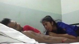 Pacar Gila Yang Mengisap Kontol Seperti Mesin