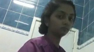 Perawat Tamil Nadu Telanjang Bugil Di Kamar Mandi, Rekam Momen Mesra Sendiri