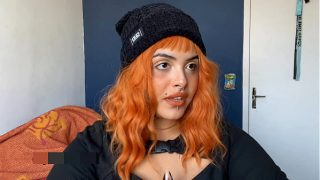 Watching Comments On My Video: Soft Blowjob With A Curvy Girl