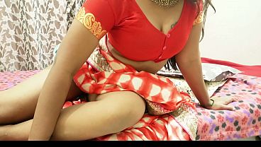 Desi Bhabhi Gets Ravished By A Stranger While Her Husband Is Away