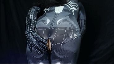 Sensual Spider-girl Seduces Rickshaw Driver In Provocative Cosplay Fantasy