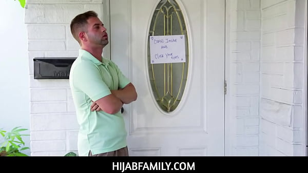 Bountiful Arab Anal Angel Takes It All