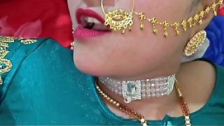 Sizzling Desi Duo’s Intimate Bedroom Encounter With Sensual Hindi Whispers