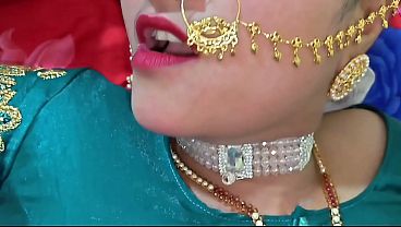 Sizzling Desi Duo’s Intimate Bedroom Encounter With Sensual Hindi Whispers