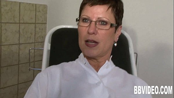 German Milf Fingers Her Wet Cunt Until She Cums