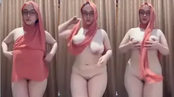Live Private Bareng Bu Guru Salsa, Mulus & Nakal Bikin Ngilu