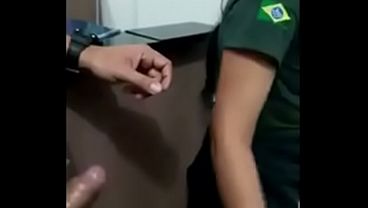 Moreninha De 18 Anos Sentando Gostoso Na Sala De Aula