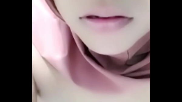 Biarin Aja Memekku Yang Gatel Ini, Pengen Banget Digenjot Keras-keras.