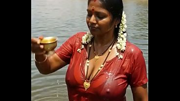 Desi Bhabhi Ka Ai, Garmi Bhari Raat Ka Khel