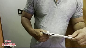 Postman Ne Dekha Alisha Bhabhi Ko, Ungli Apni Choot Mein Daal Rahi Thi