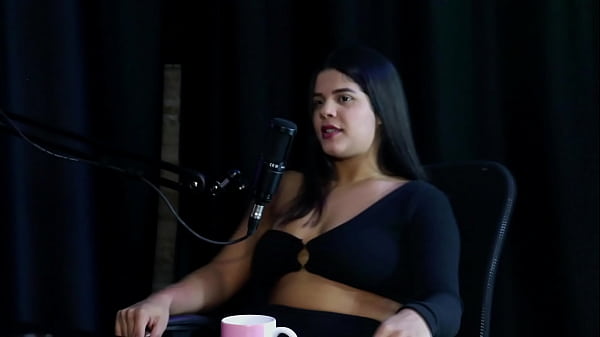 Foi Chamada Pra Ser Esposa, Mas Prefere A Própria Cama Vazia, A Família Sempre Deu Tudo, E O Tesão Escondido… – Val Mineirinha (sheer/red)